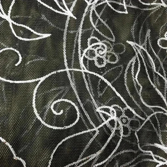 Wrap Scarf Sheer Floral Black & Silver - Picture 5 of 15